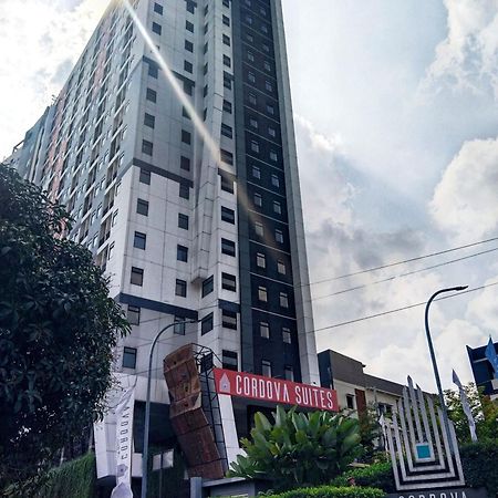 Cordova Suites Семаранг Экстерьер фото