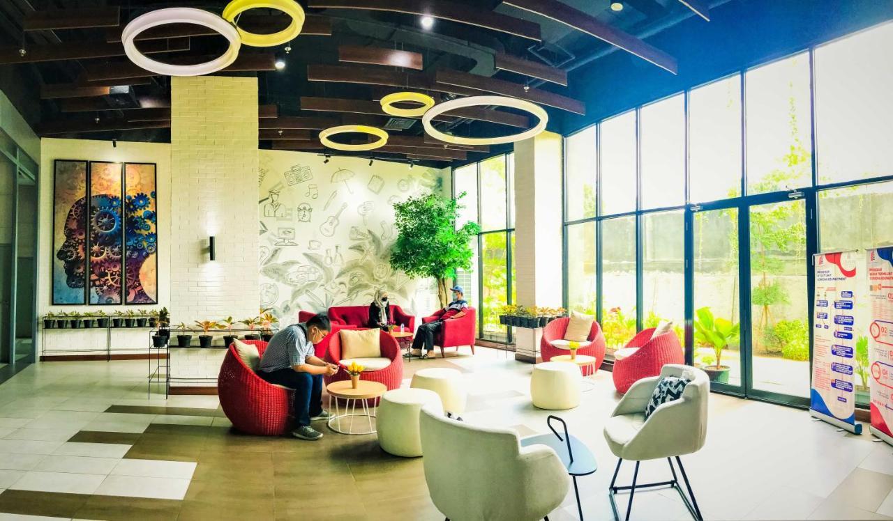 Cordova Suites Семаранг Экстерьер фото